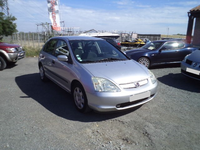 CIVIC type 7 Ph I - 5 PORTES - 2001-2004